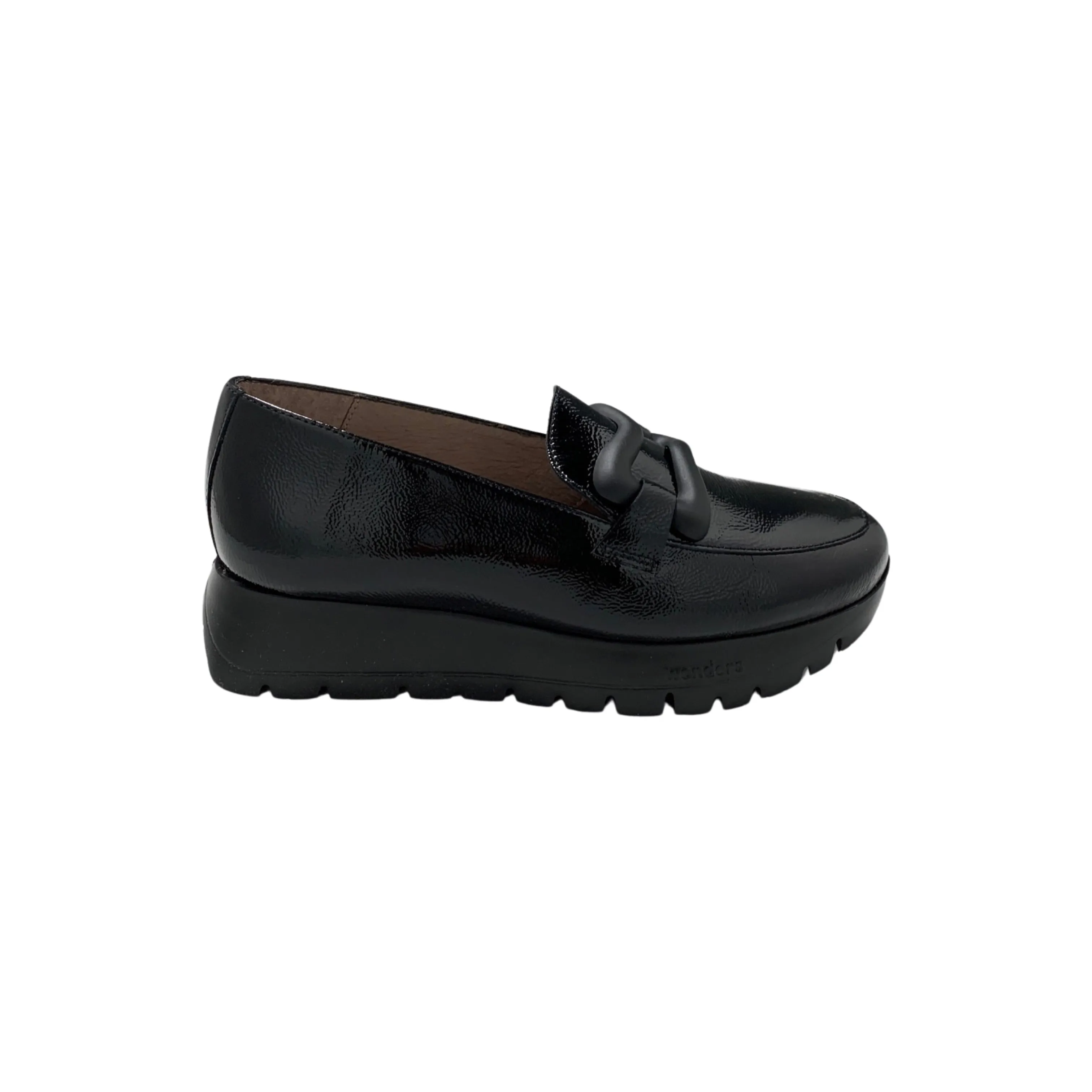 A2430 Black Platform Loafer