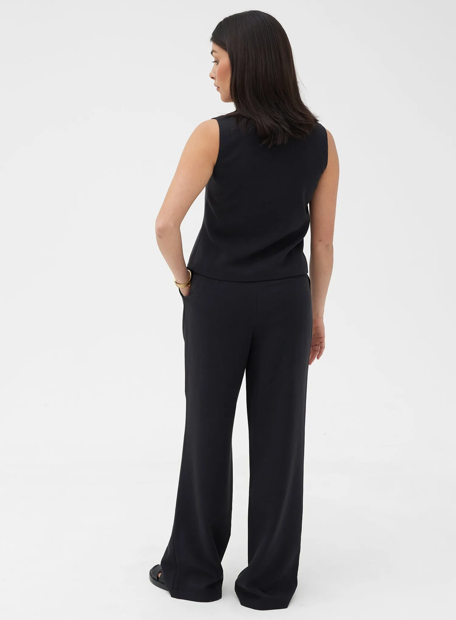 Black Straight Leg Trouser – Delilah