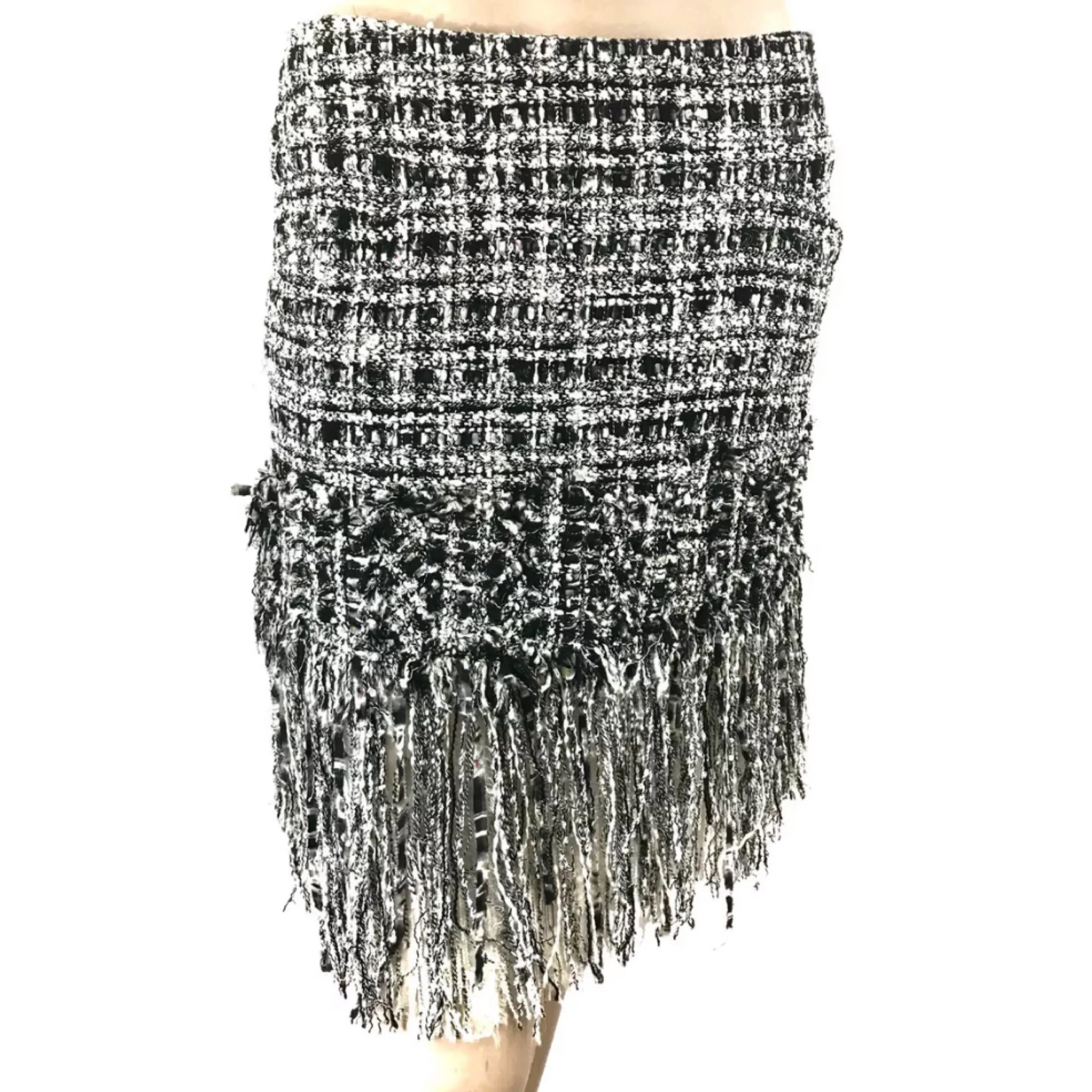 Chanel Black White Fantasy Tweed Fringe Skirt 04P Size US6 | FR36