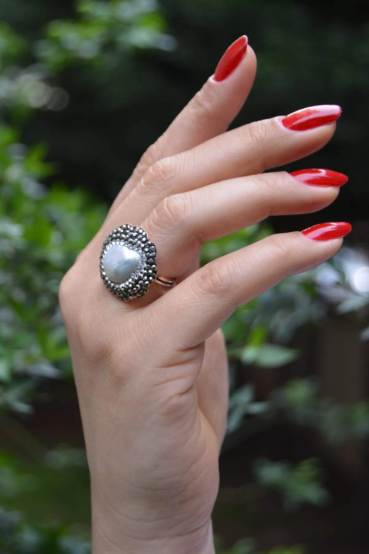 Gum Pearl Handmade Adjustable Women's Ring