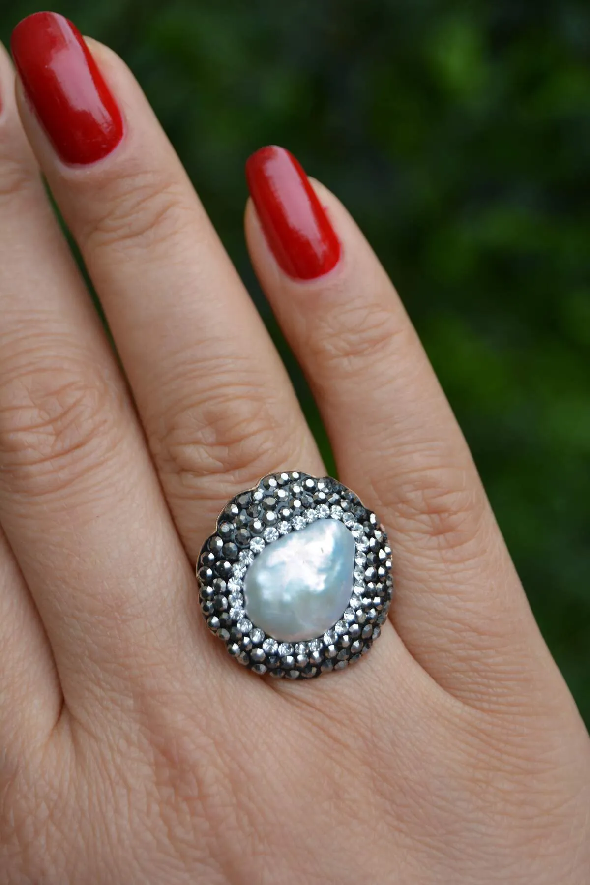 Gum Pearl Handmade Adjustable Women's Ring