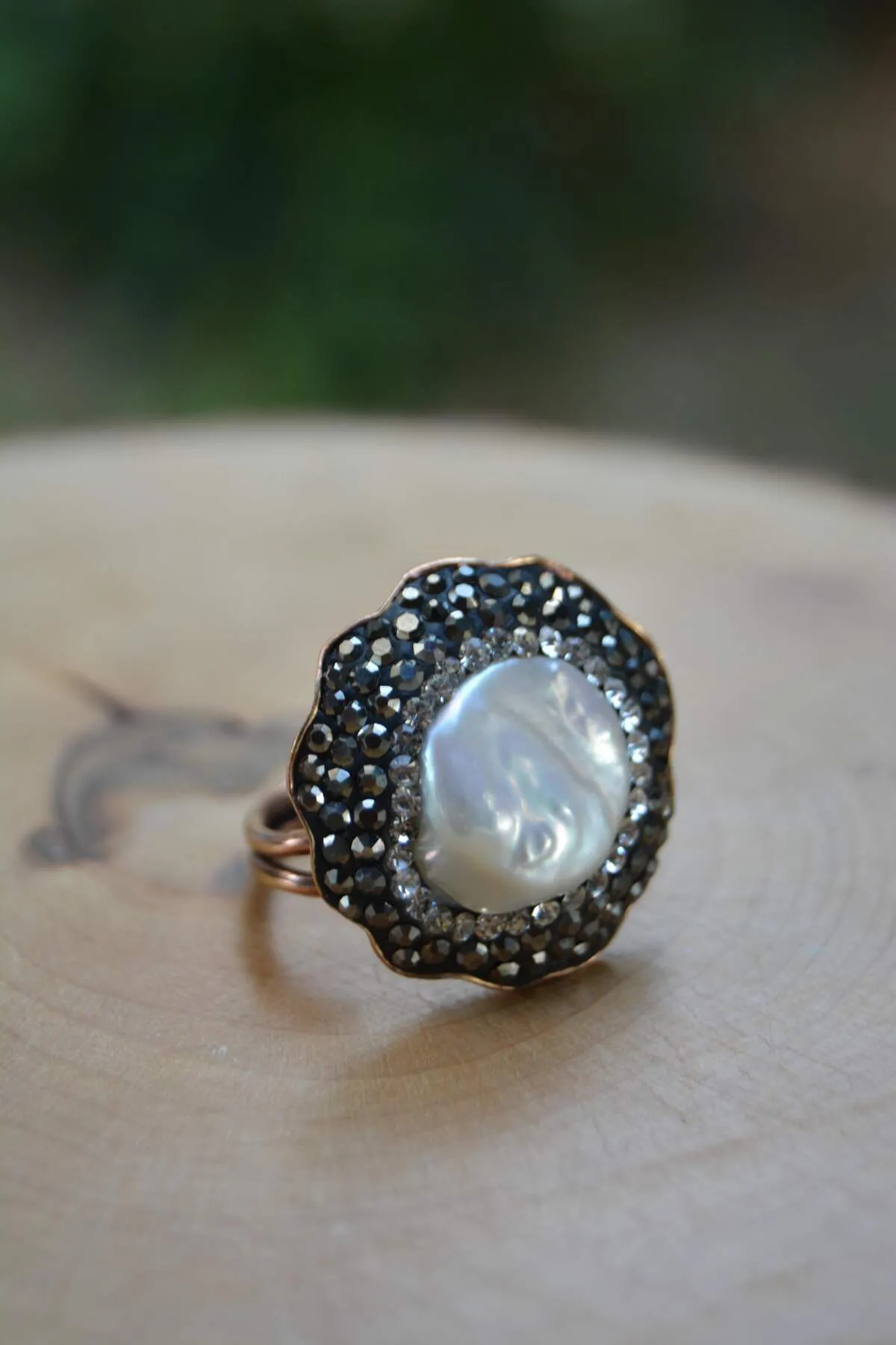 Gum Pearl Handmade Adjustable Women's Ring