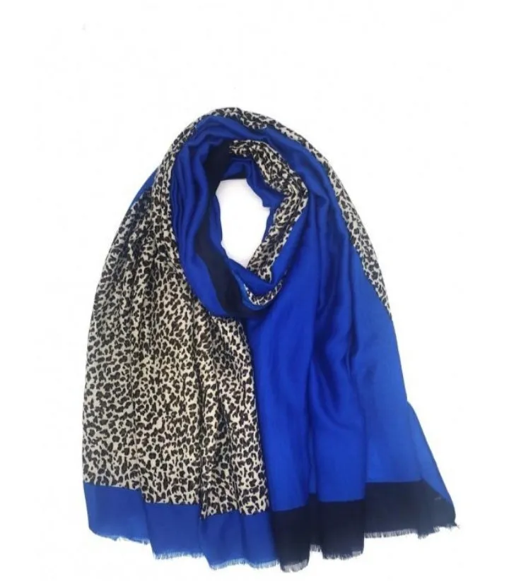 Leopard print and gilding scarves