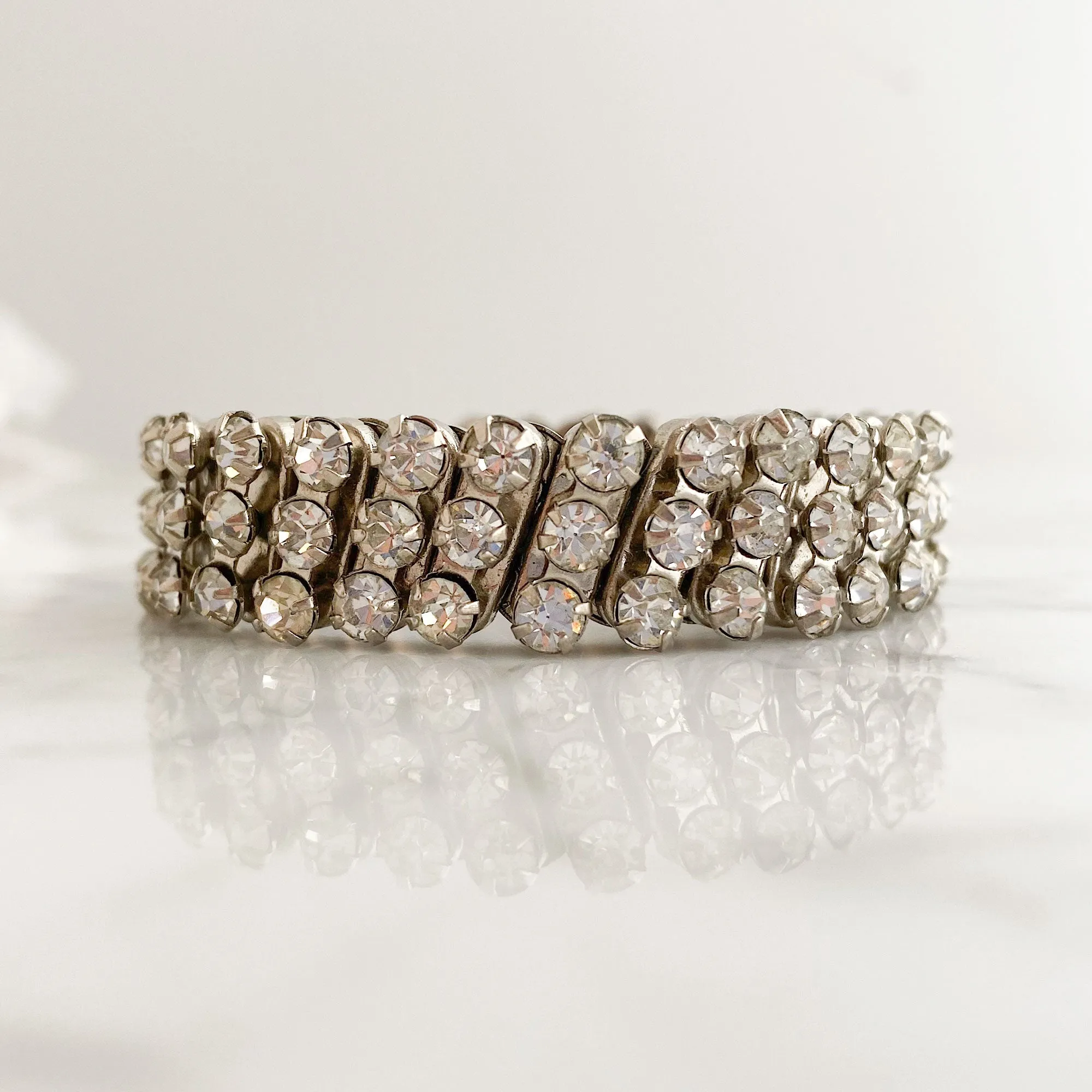 MINNIE vintage rhinestone expansion bracelet