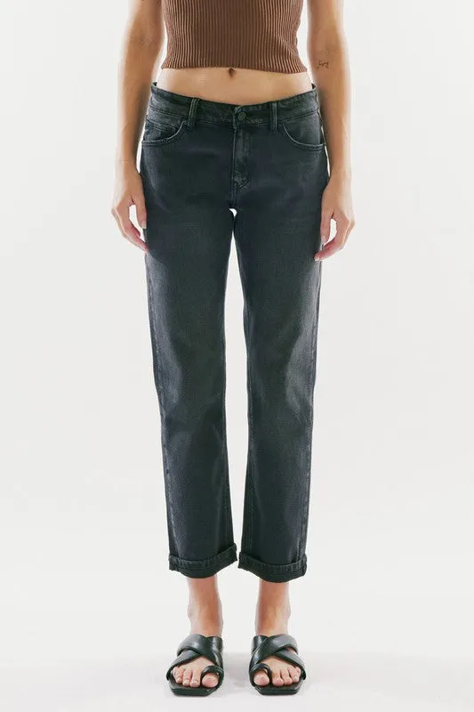 'New Classic' Boyfriend Jeans