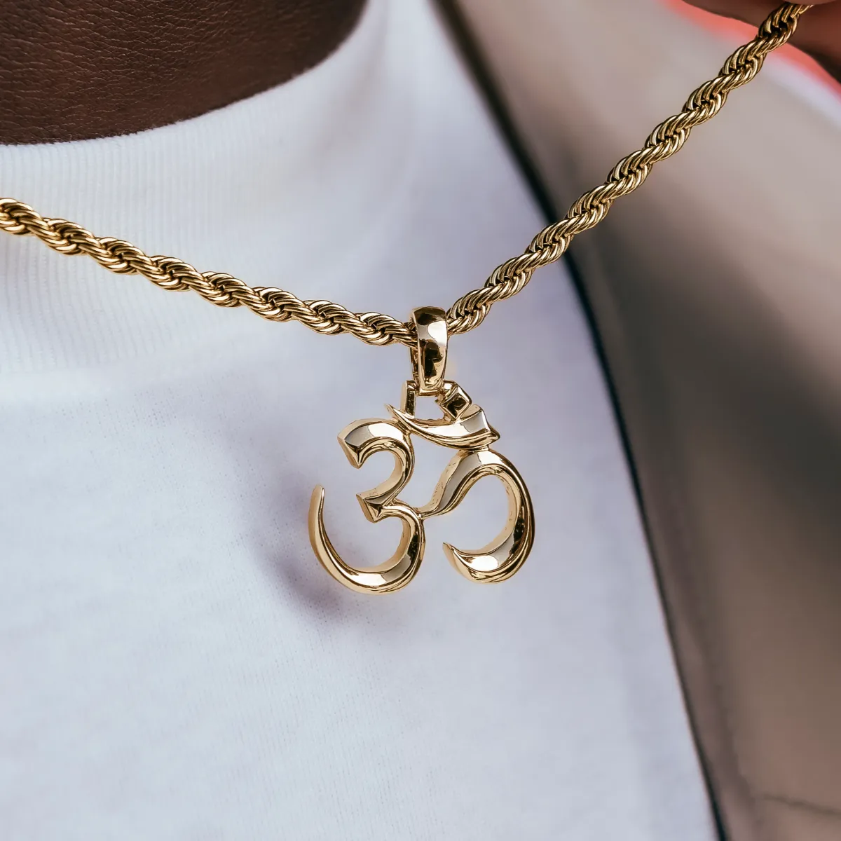 Ohm Pendant