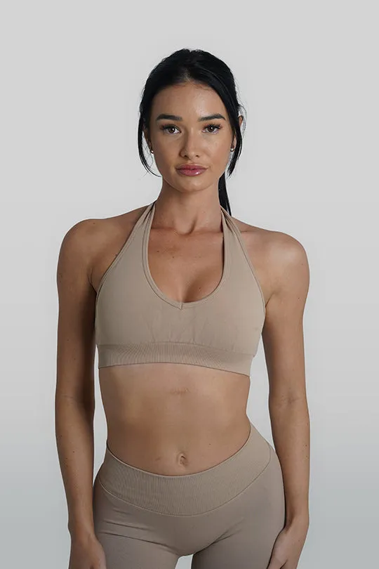 RECOIL HALTER CROP - LATTE